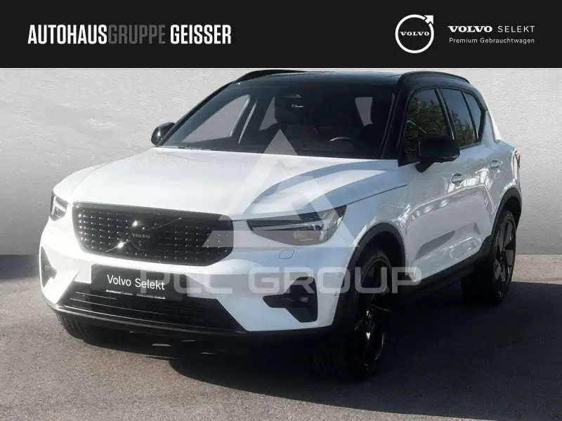 2025 Volvo XC40