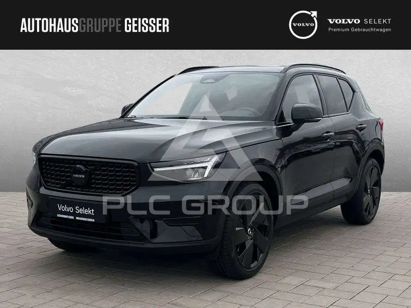 2025 Volvo XC40