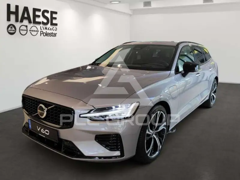 2025 Volvo V60
