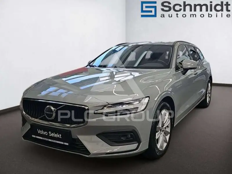 2025 Volvo V60