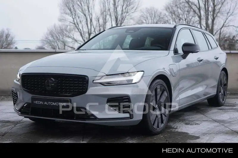 2025 Volvo V60
