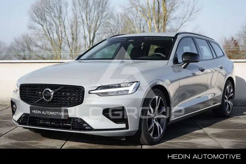 2025 Volvo V60