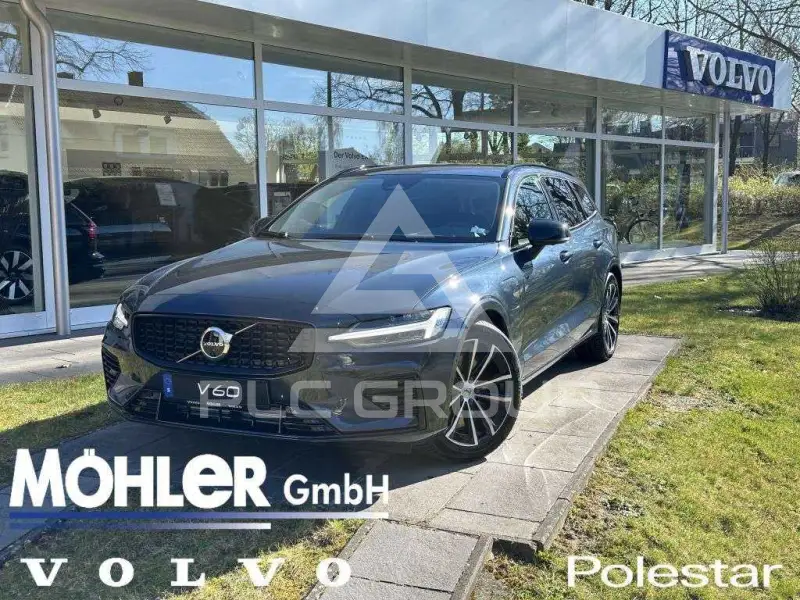 2025 Volvo V60