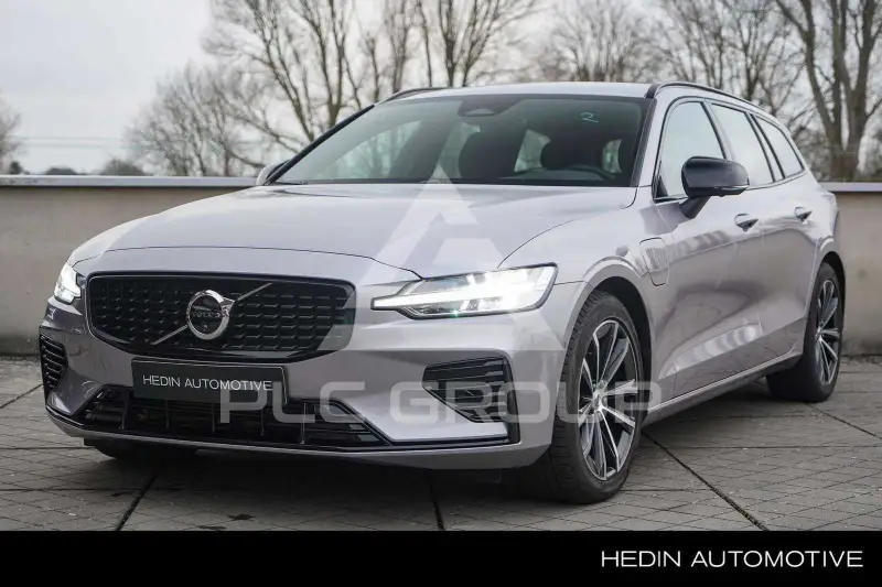 2025 Volvo V60