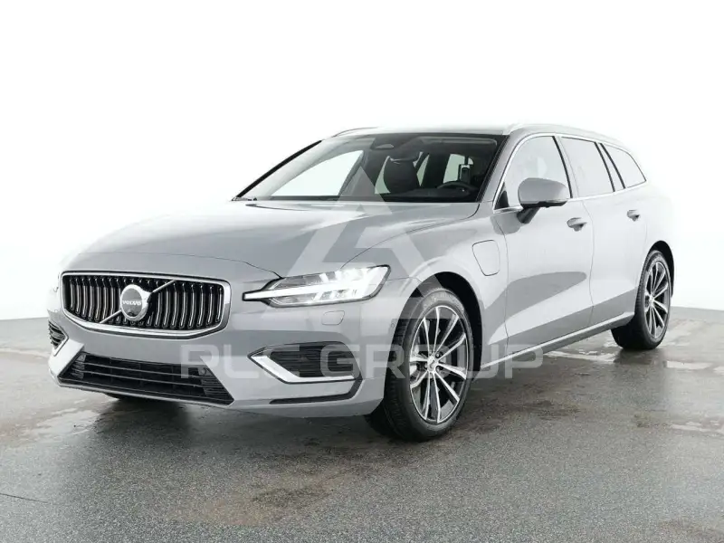2025 Volvo V60