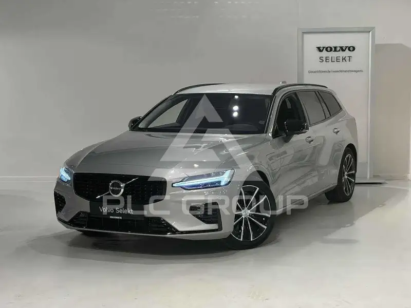 2025 Volvo V60