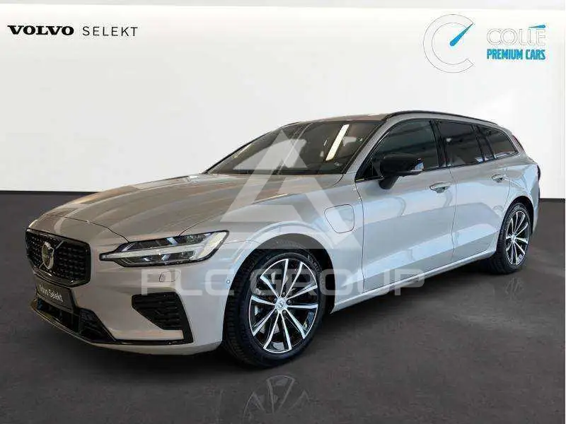 2025 Volvo V60