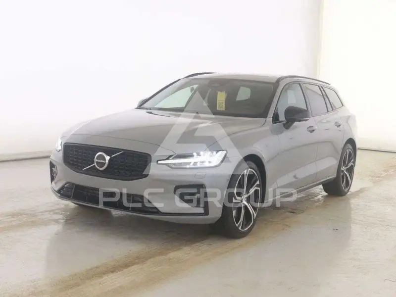 2025 Volvo V60