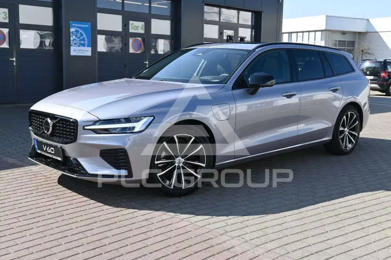 2025 Volvo V60
