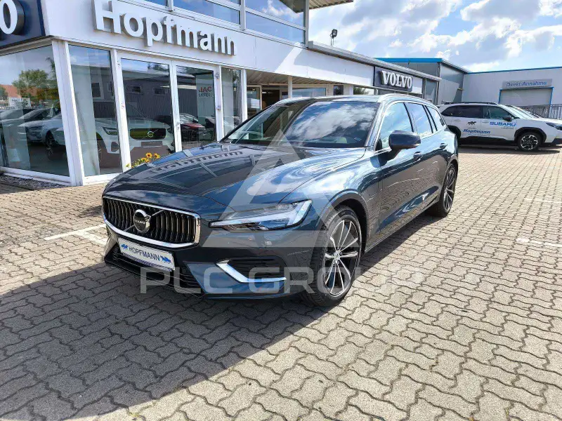 2025 Volvo V60