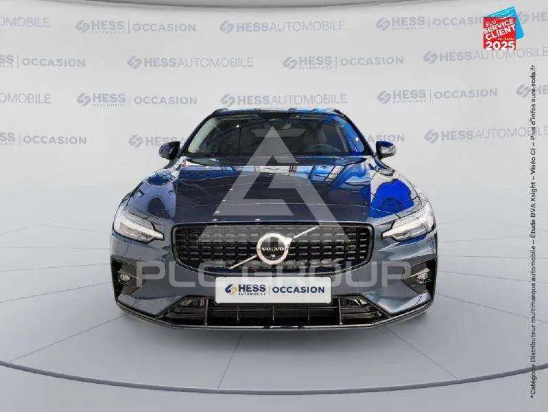 2025 Volvo V60
