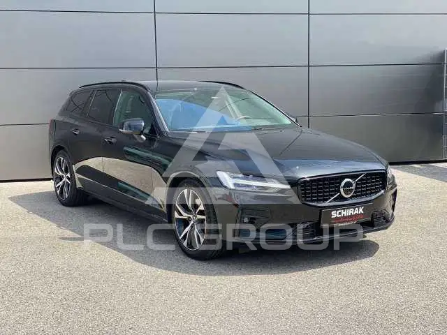 2025 Volvo V60