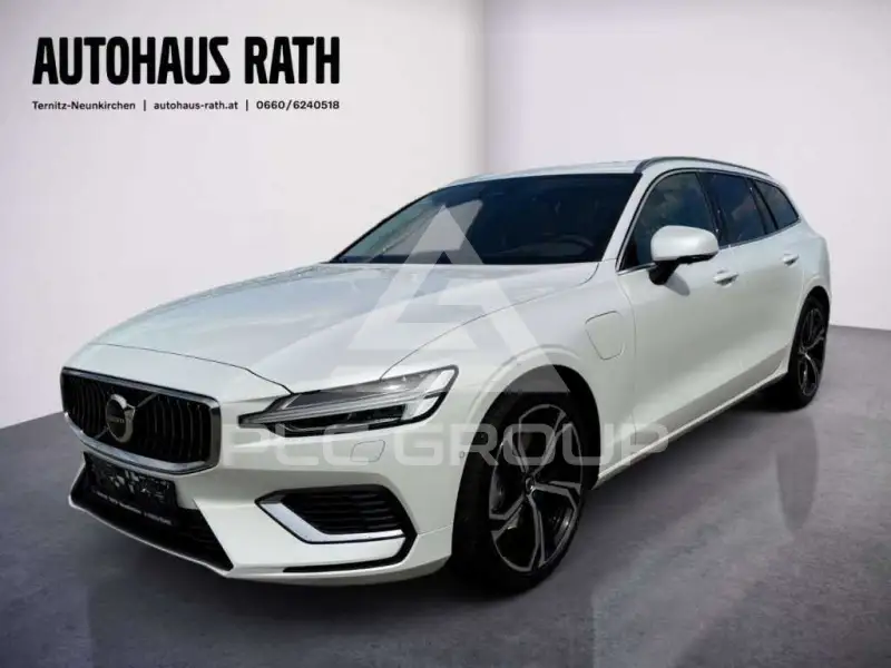 2025 Volvo V60