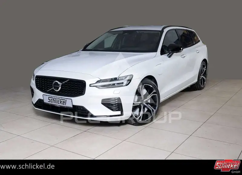 2025 Volvo V60