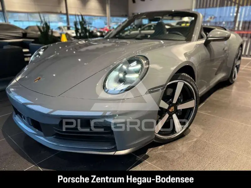 2025 Porsche 911