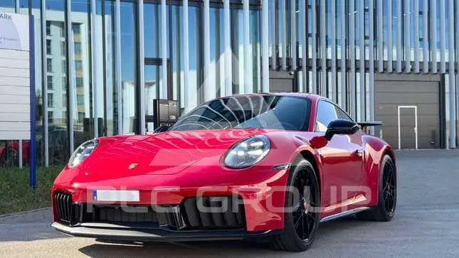 2025 Porsche 911