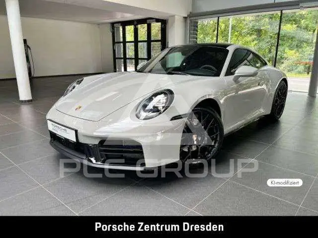 2025 Porsche 911