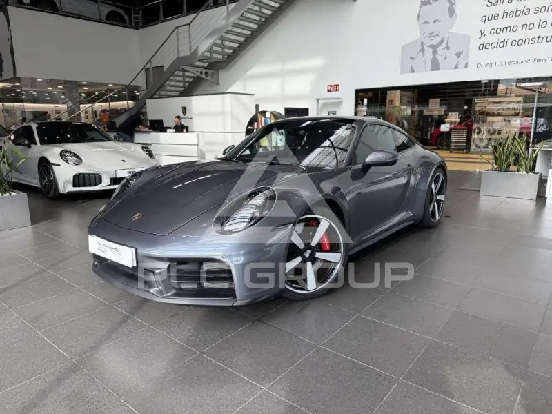 2025 Porsche 911