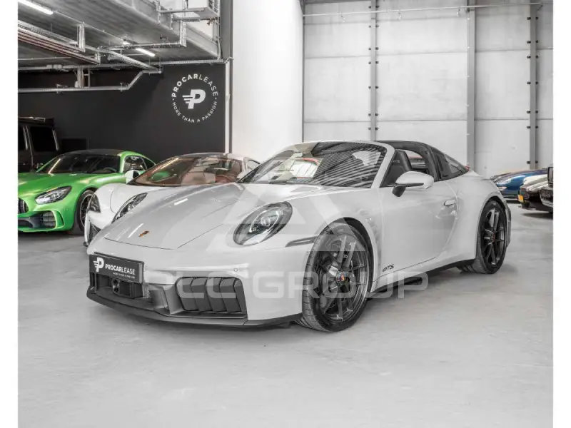 2025 Porsche 911