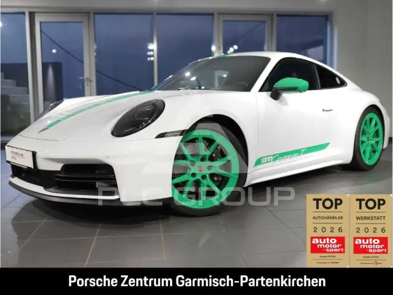 2025 Porsche 911