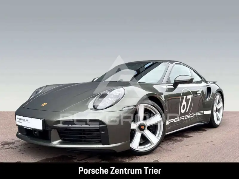 2025 Porsche 911