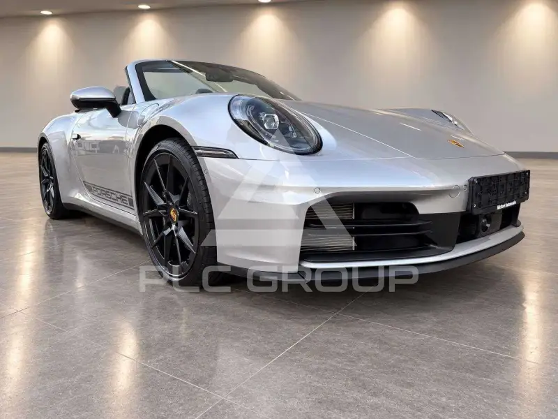 2025 Porsche 911