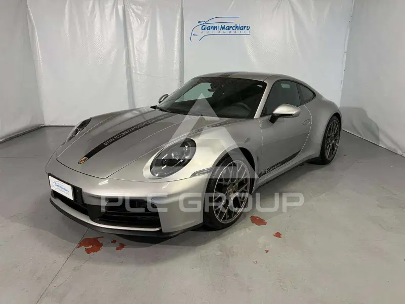 2025 Porsche 911