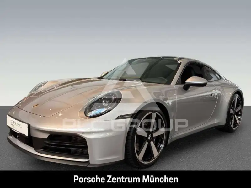 2025 Porsche 911