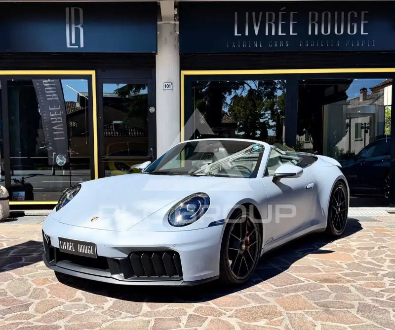 2025 Porsche 911