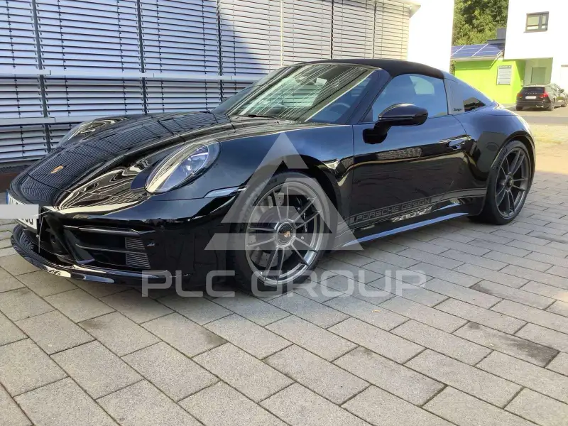 2025 Porsche 911