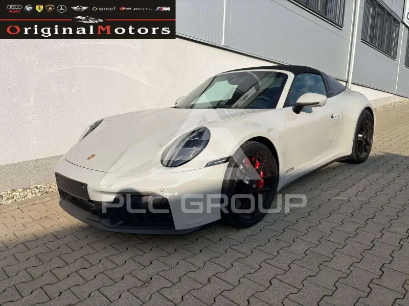 2025 Porsche 911