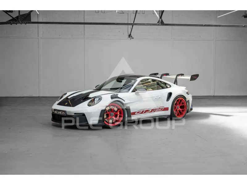 2025 Porsche 911