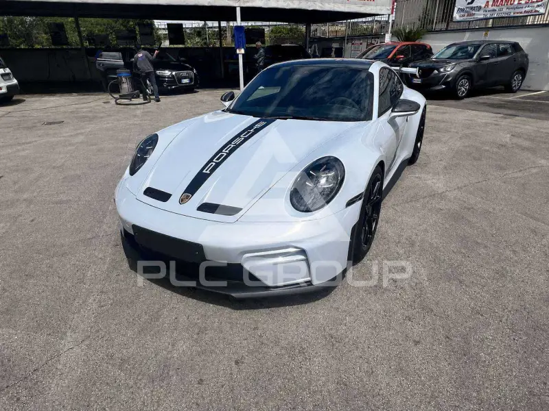 2025 Porsche 911