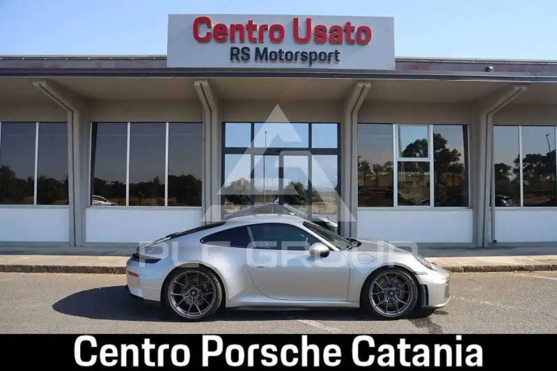 2025 Porsche 911