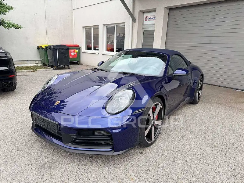 2025 Porsche 911