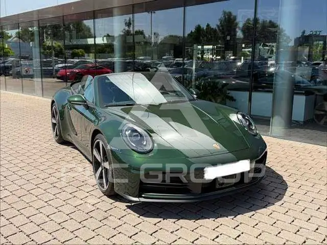 2025 Porsche 911