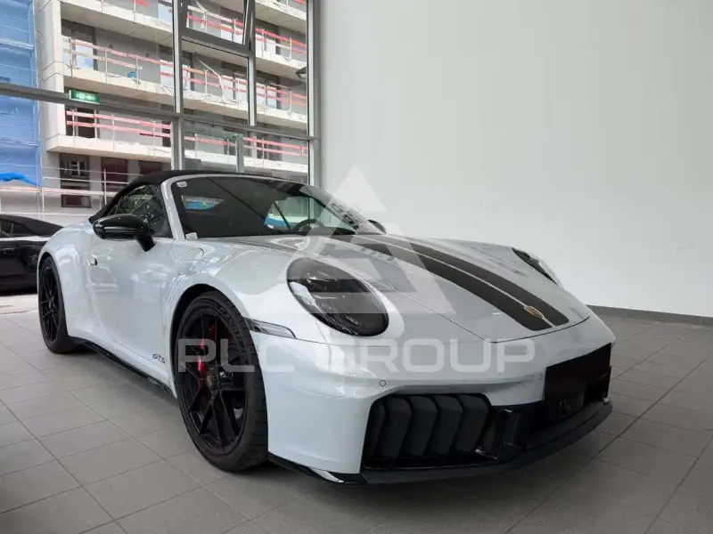 2025 Porsche 911