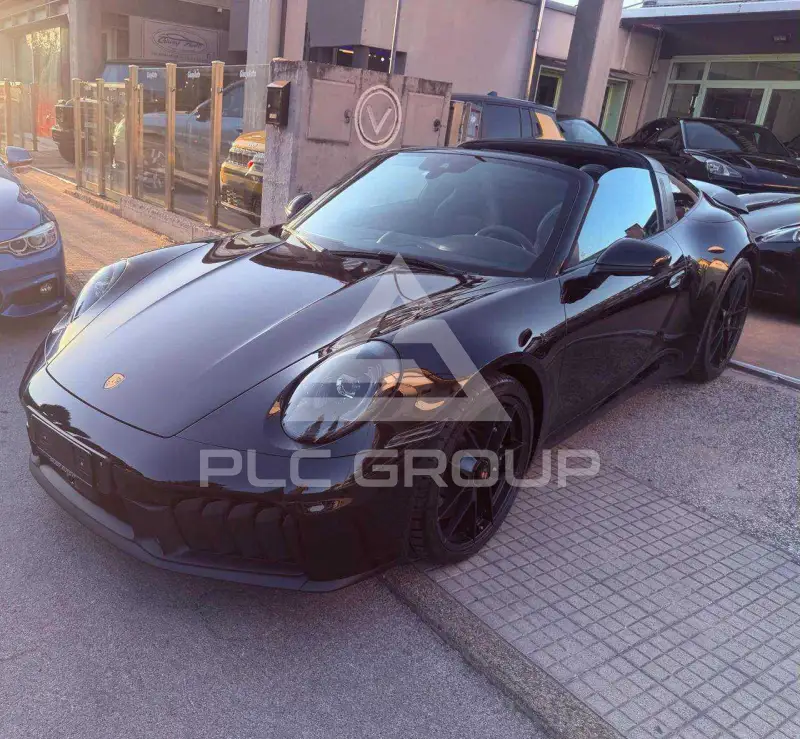 2025 Porsche 911
