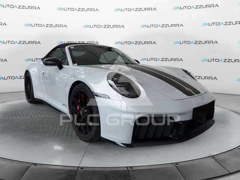 2025 Porsche 911