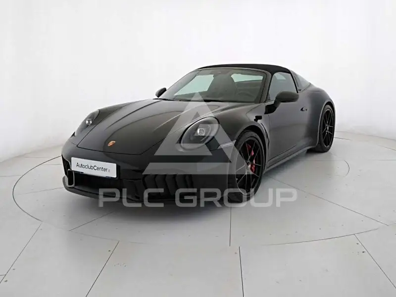 2025 Porsche 911