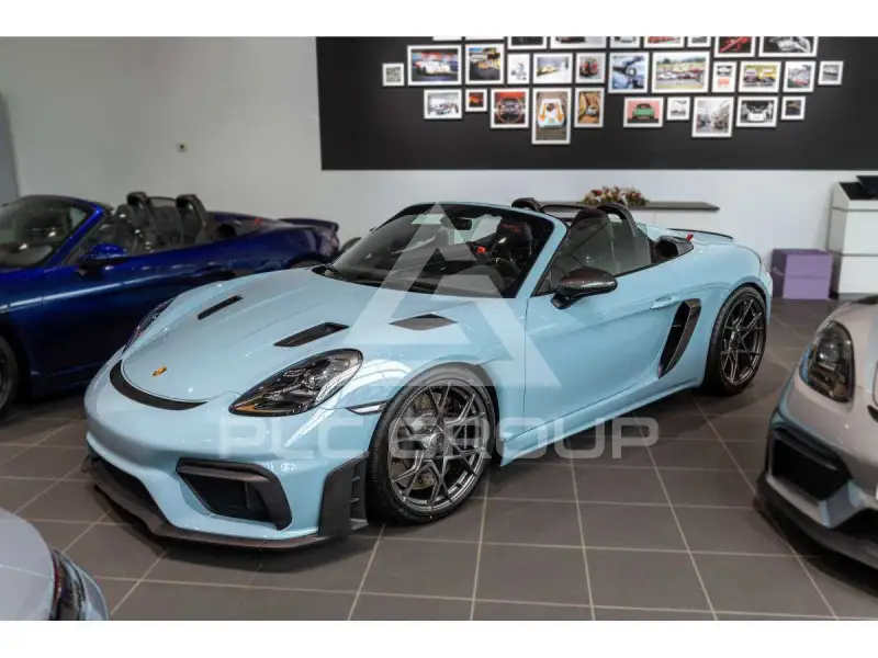 2025 Porsche 718