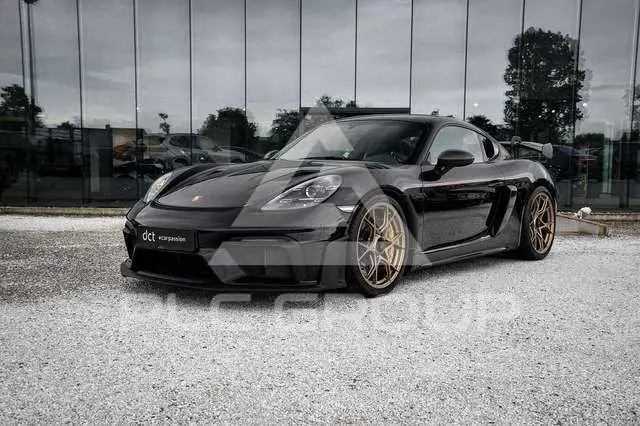 2025 Porsche 718