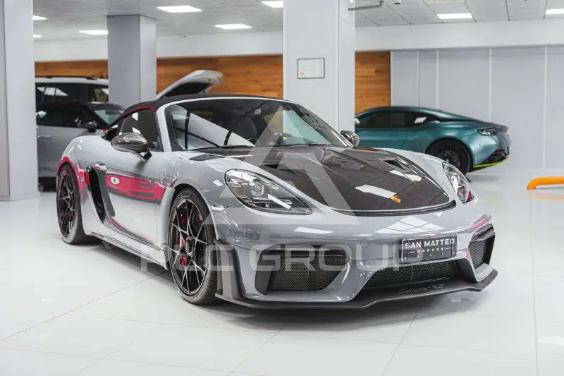 2025 Porsche 718