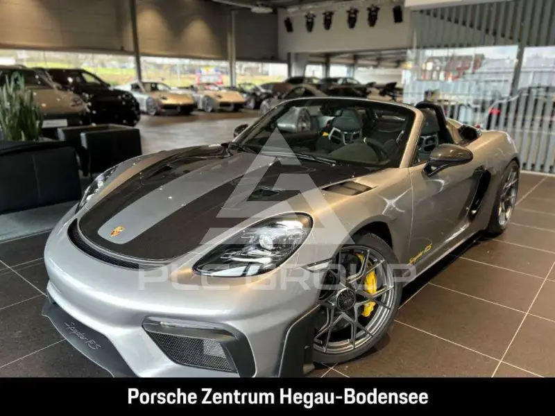 2025 Porsche 718