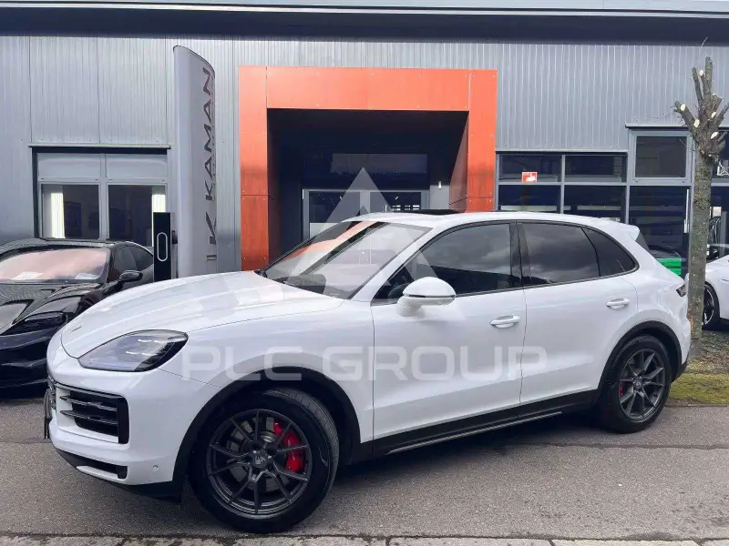 2025 Porsche Cayenne