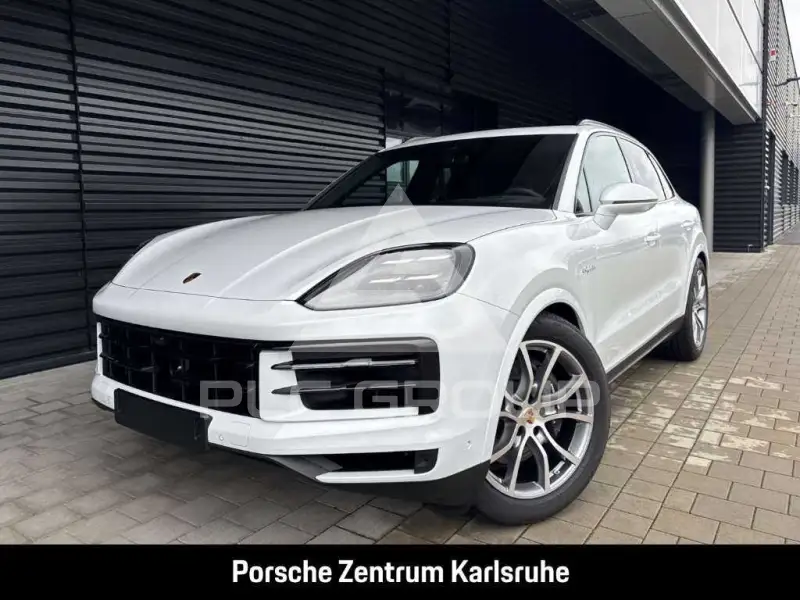 2025 Porsche Cayenne