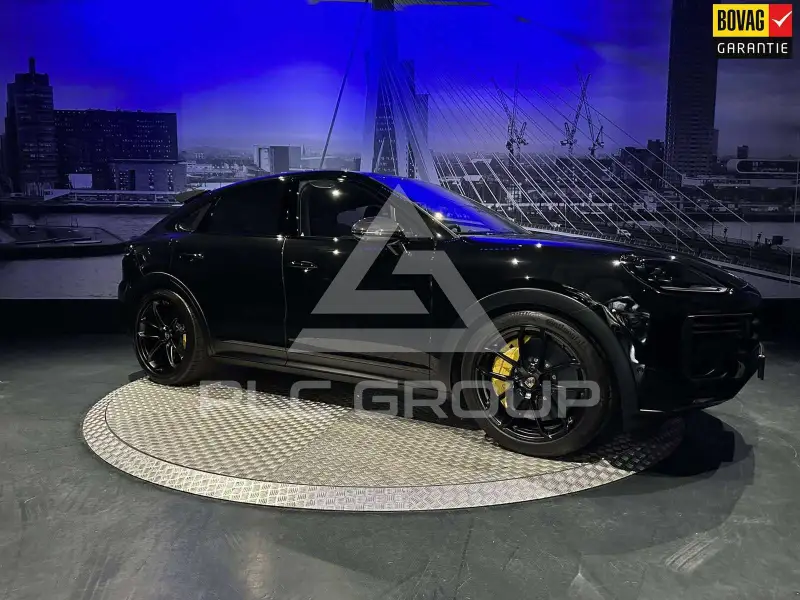 2025 Porsche Cayenne