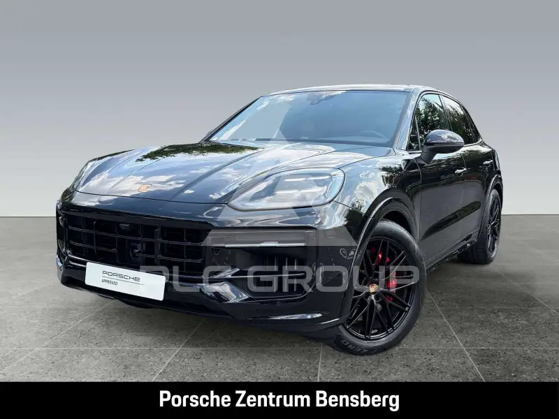 2025 Porsche Cayenne