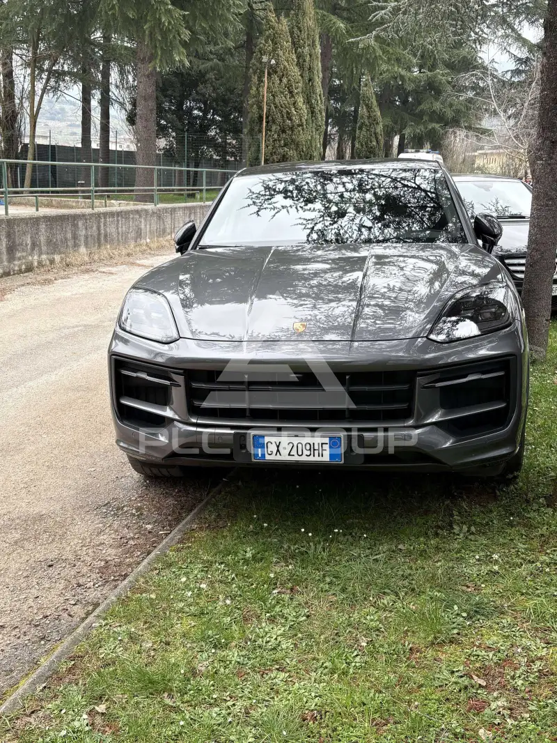 2025 Porsche Cayenne