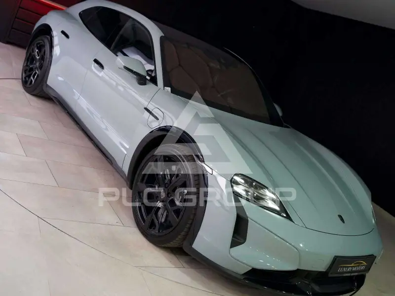 2025 Porsche Taycan